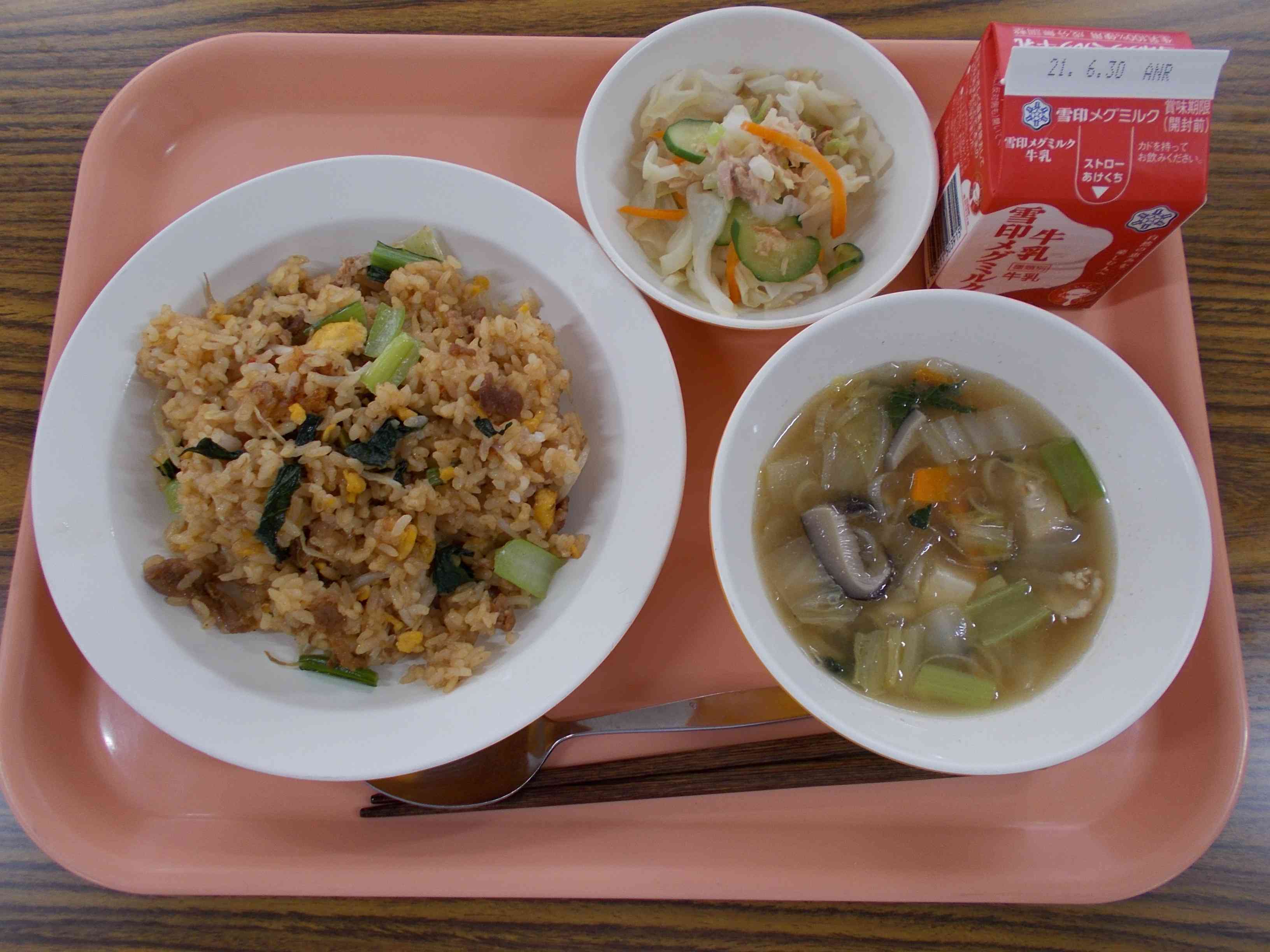 給食情報 本日の給食 江東区立第三亀戸中学校