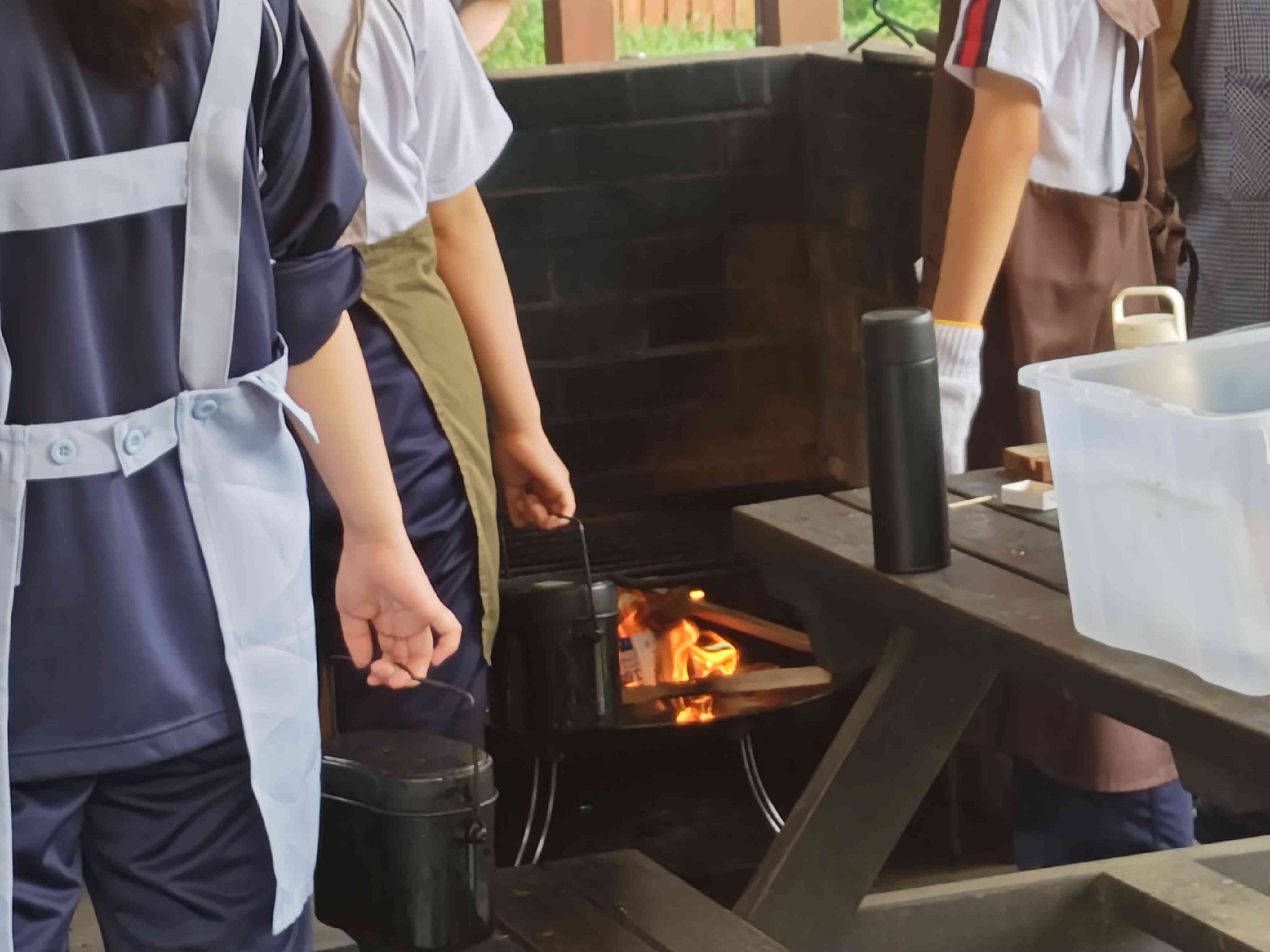 2026.06.26.1年校外学習写真飯盒炊爨6